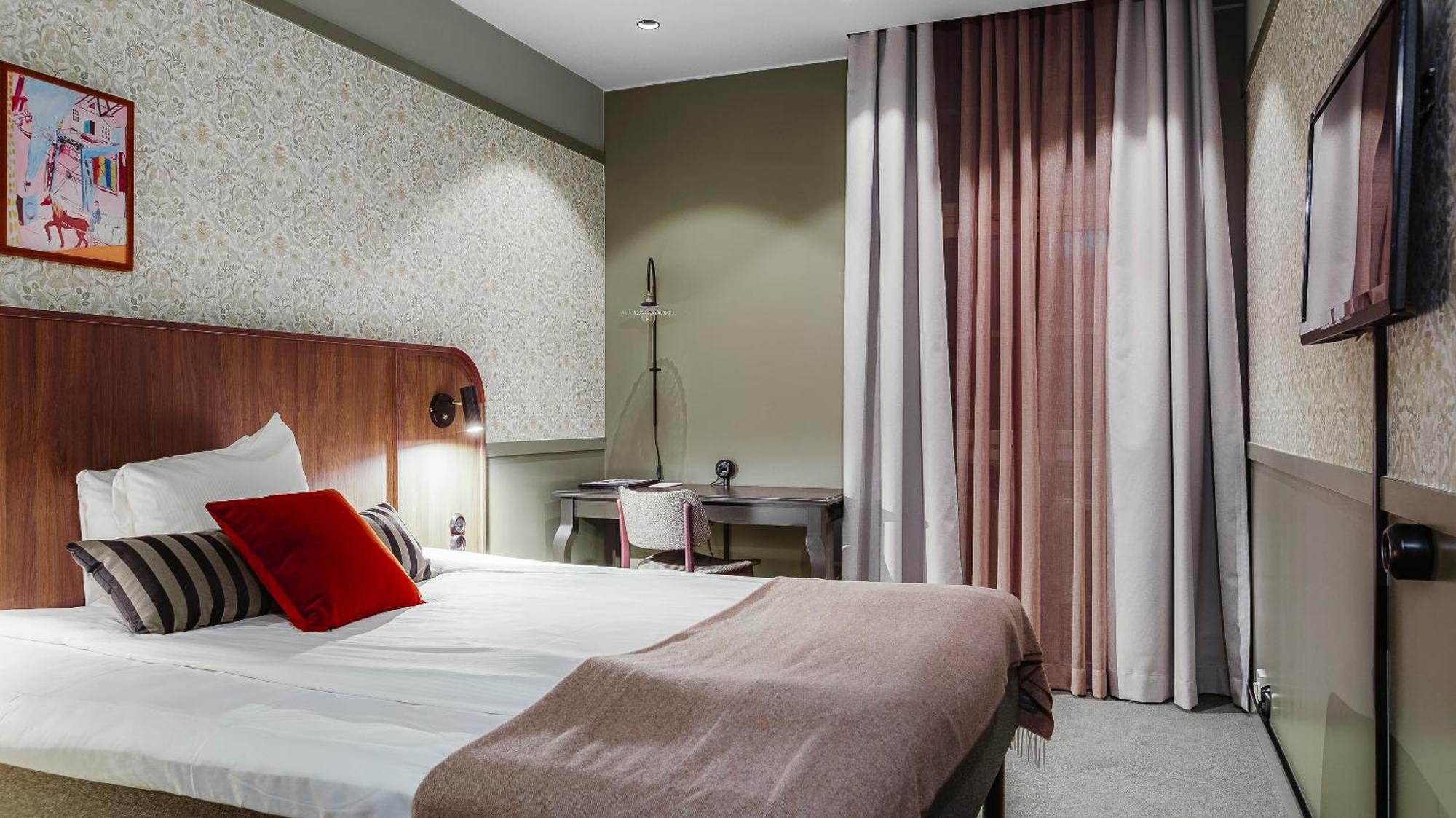 Grand Hotel 4*